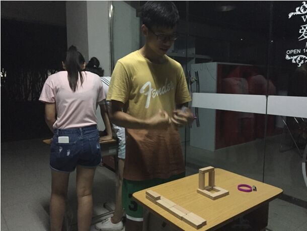 心有灵犀游戏过程中